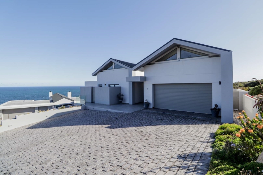 5 Bedroom Property for Sale in Pinnacle Point Golf Estate Western Cape